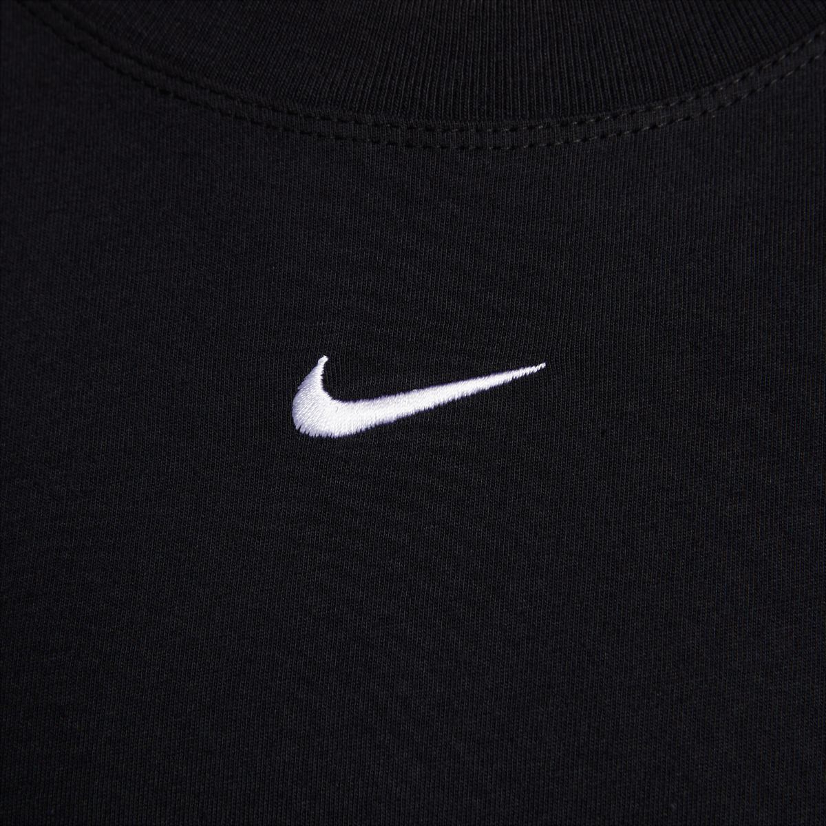 Жіноча футболка Nike Sportswear Essential Tee FD4149-010 — фото 10