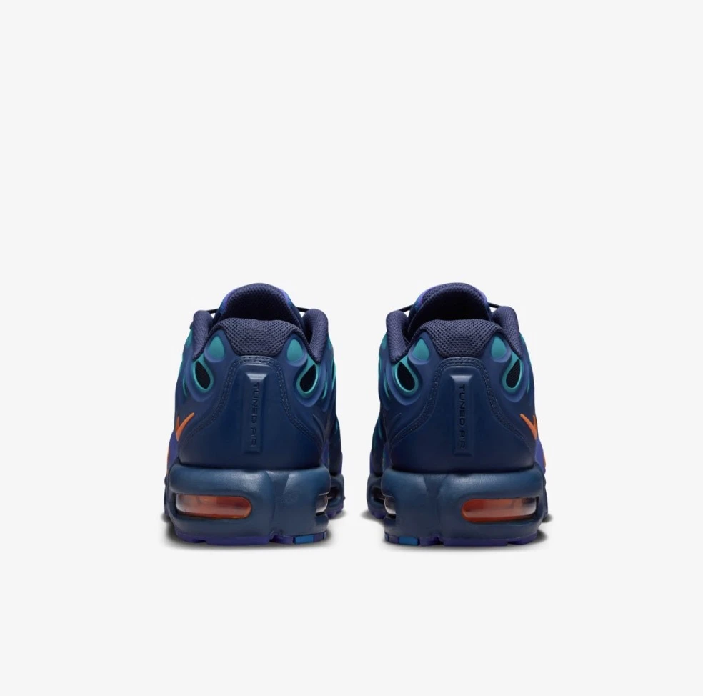 Кросівки чоловічі Nike Air Max Plus Drift (FD4290-400) — фото 7