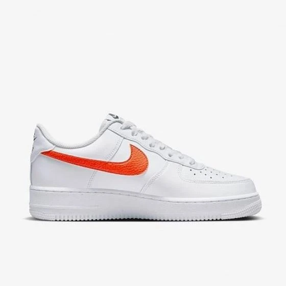 Кросівки чоловічі Nike Air Force 1 07 (FJ4228-100) — фото 1
