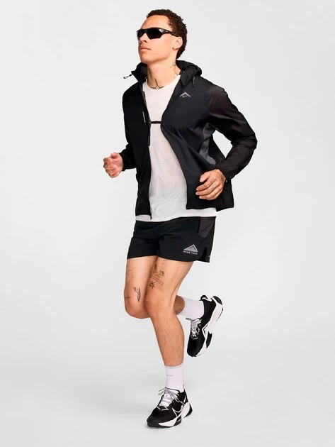Вітровка чоловіча Nike Trail Aireez Black (FN4002-010) — фото 4