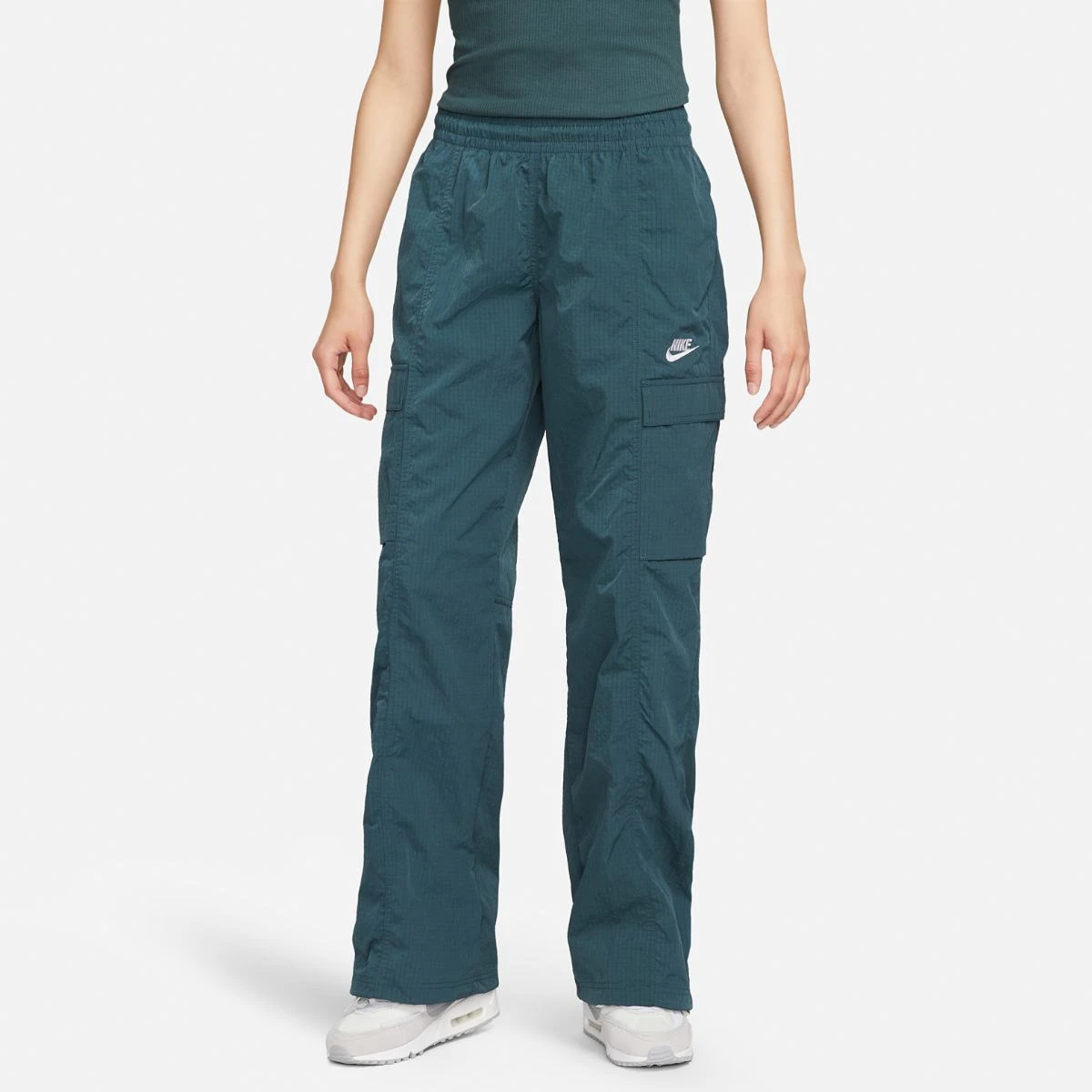Брюки жіночі Nike Sportswear Cargo (FN7696-328) — фото 1