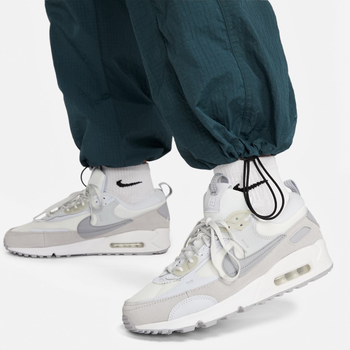 Брюки жіночі Nike Sportswear Cargo (FN7696-328) — фото 8