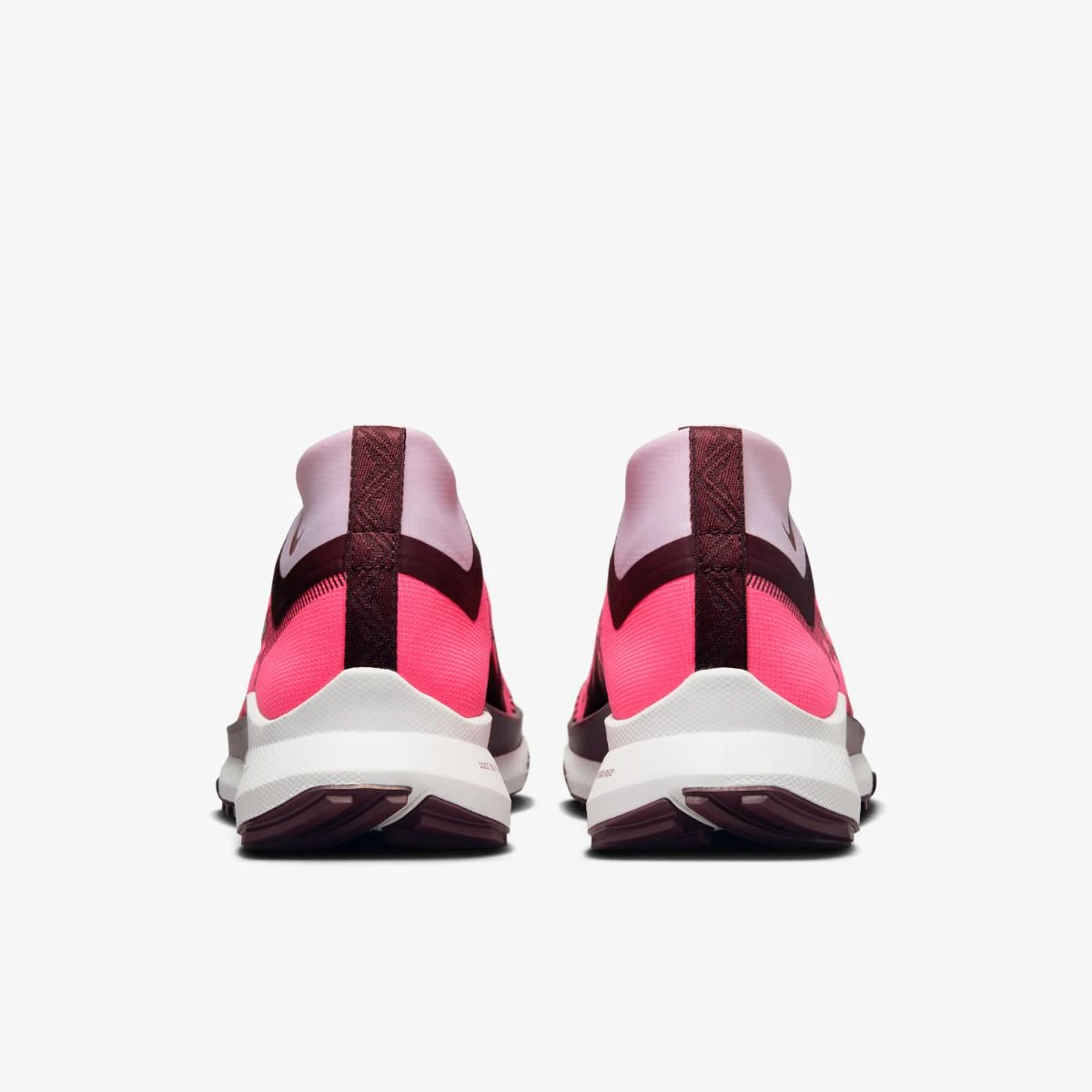 Кросівки для бігу жіночі Nike Pegasus Trail 4 Gore-Tex (FN7769-600) — фото 7