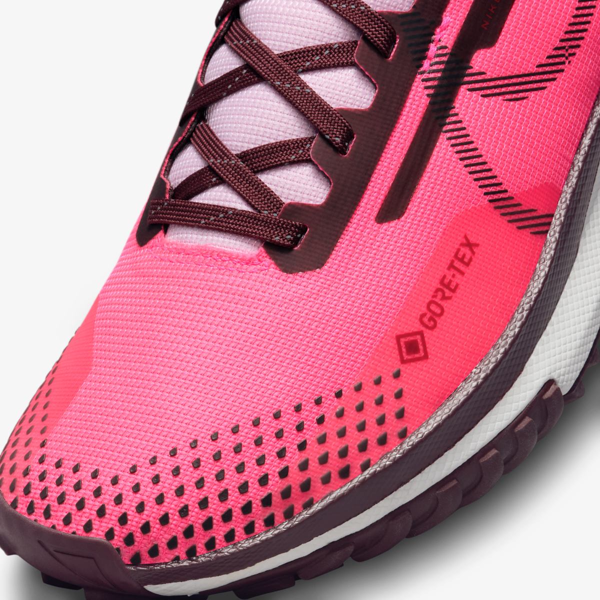 Кросівки для бігу жіночі Nike Pegasus Trail 4 Gore-Tex (FN7769-600) — фото 8