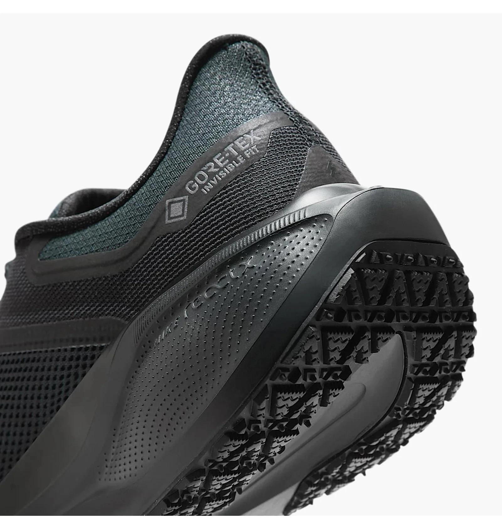 Кросівки для бігу чоловічі Nike Air Zoom Pegasus 41 Gore-Tex (FQ1356-001) — фото 10