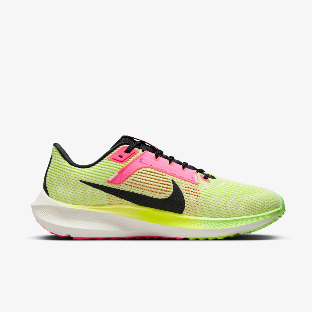 Кросівки чоловічі Nike Pegasus 40 Premium Yellow — фото 2