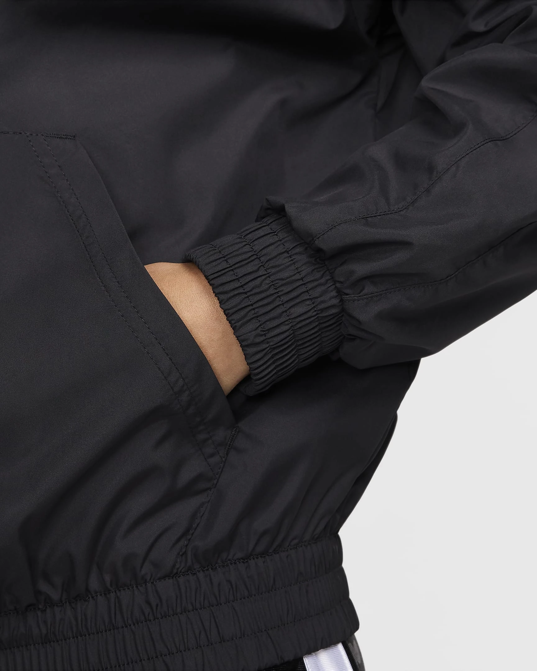 Толстовка жіноча NIKE W NSW ESSNTL UV WVN JKT HD FV6298-010, M — фото 7