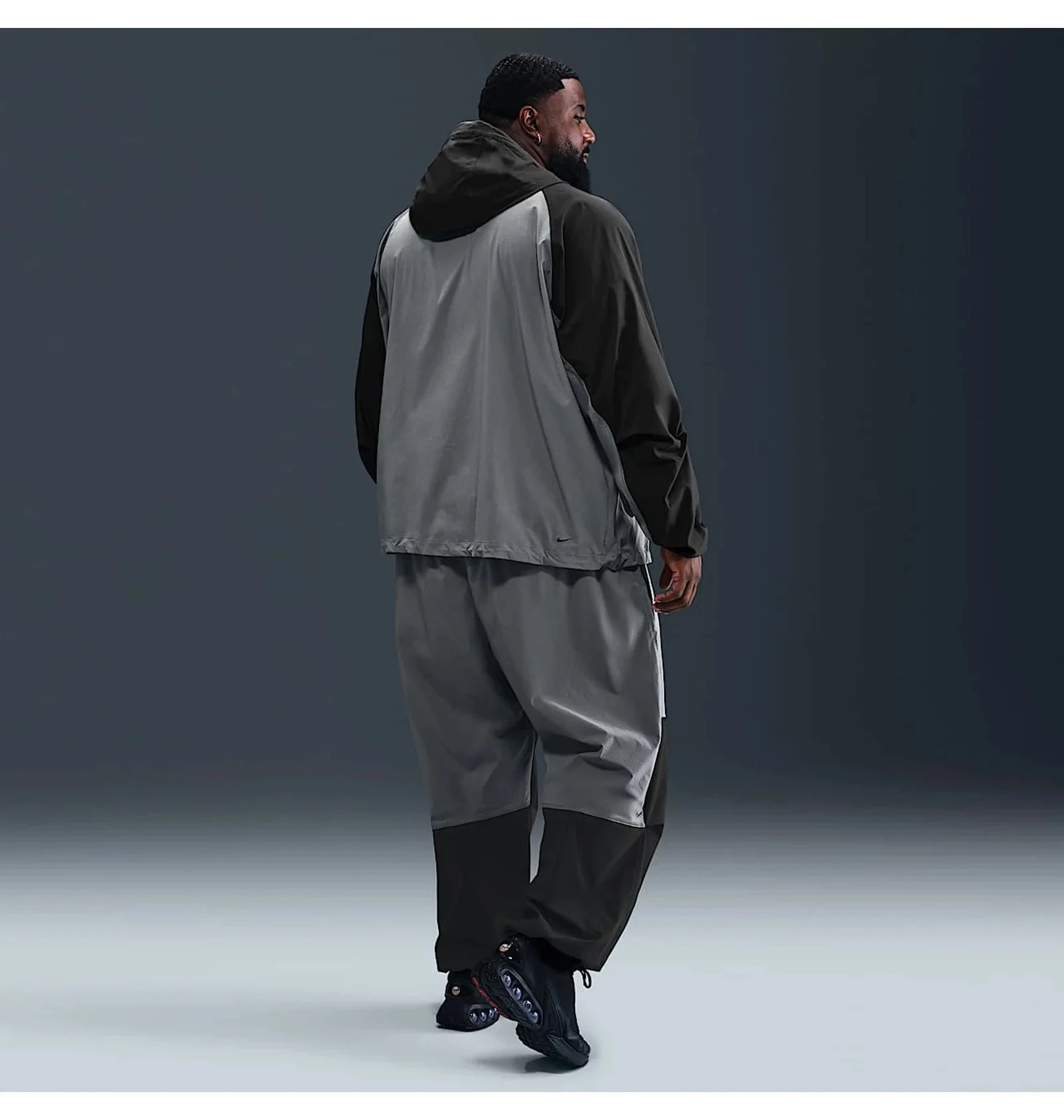 Куртка чоловіча Nike Sportswear Tech Woven Jacket (HM7151-065) — фото 3