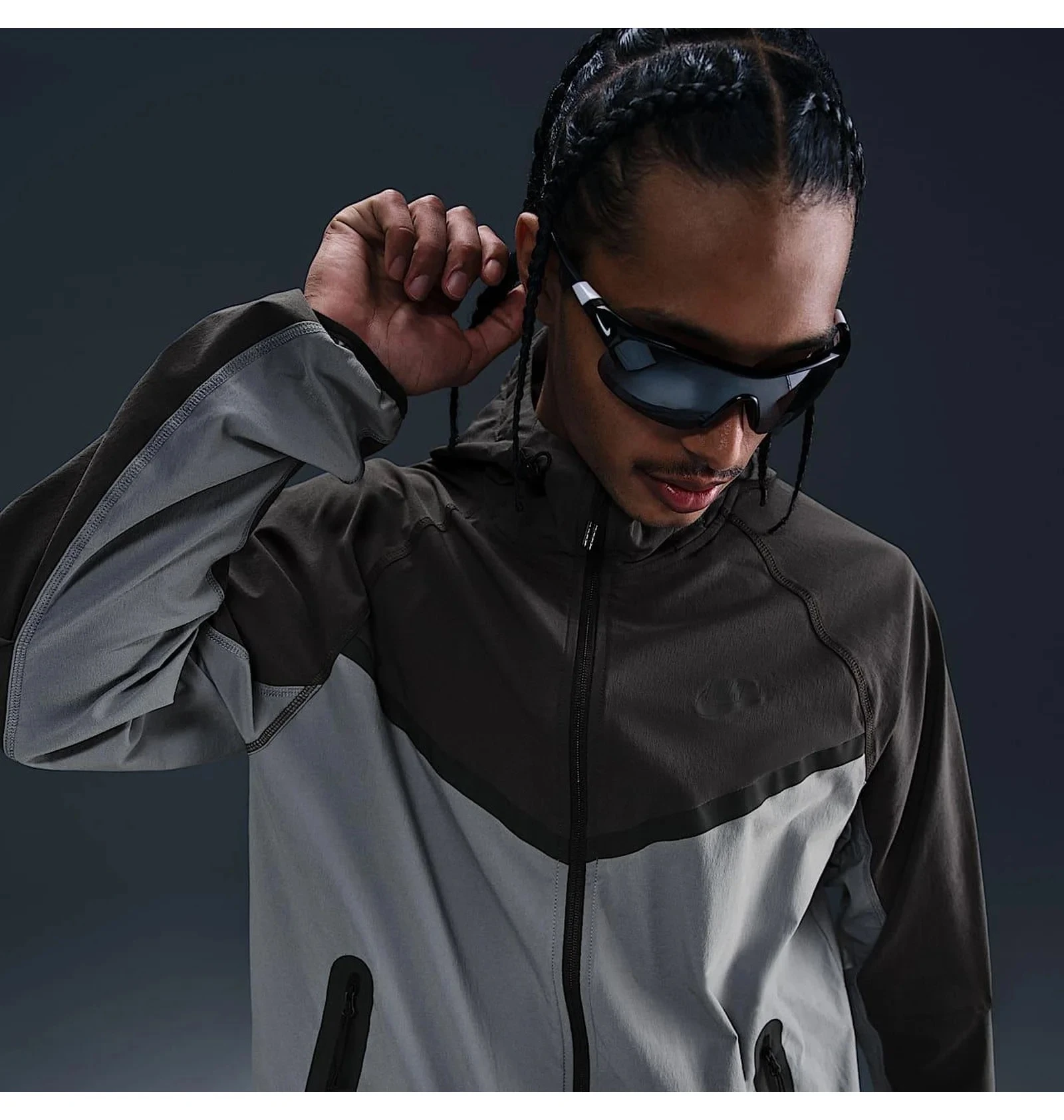 Куртка чоловіча Nike Sportswear Tech Woven Jacket (HM7151-065) — фото 6