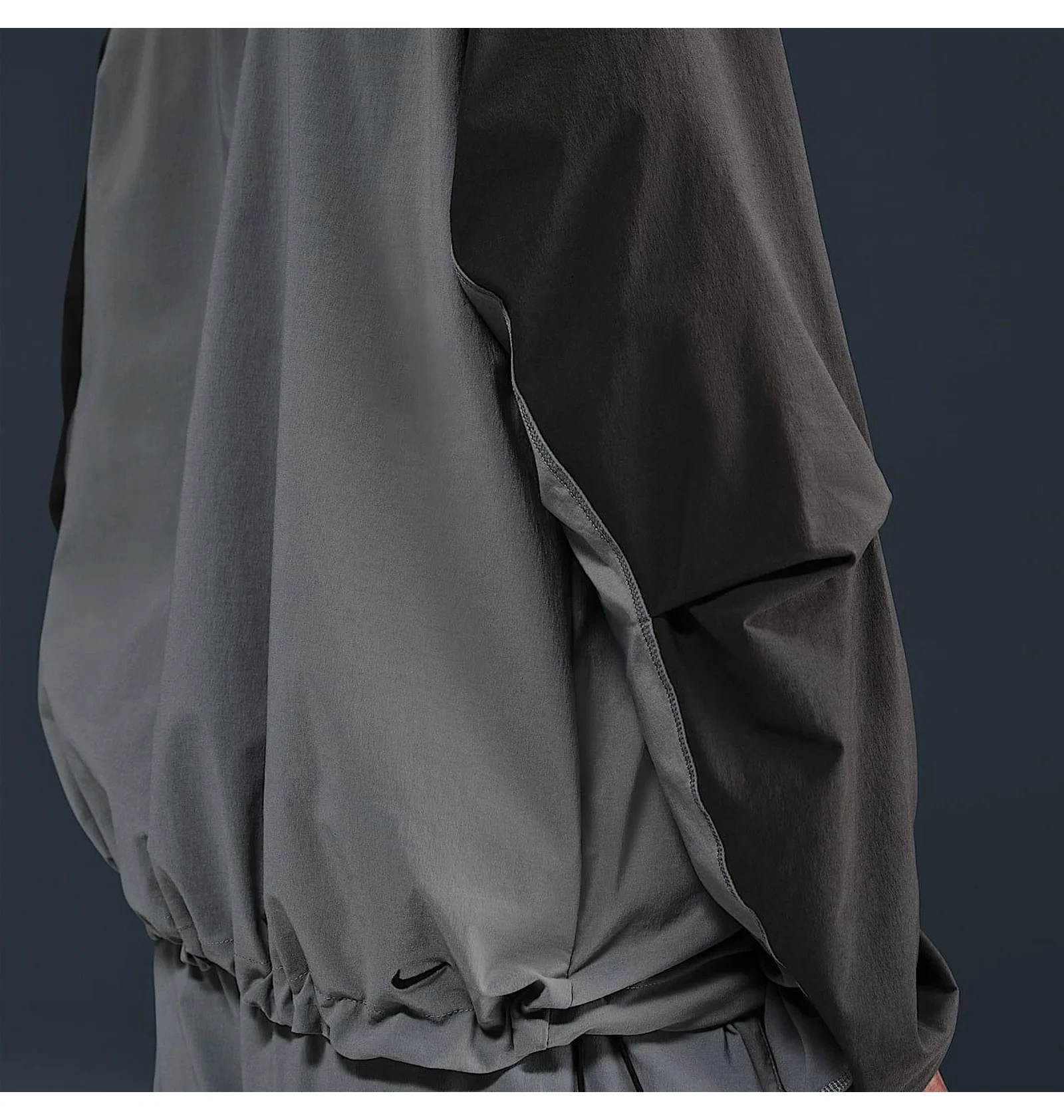 Куртка чоловіча Nike Sportswear Tech Woven Jacket (HM7151-065) — фото 8