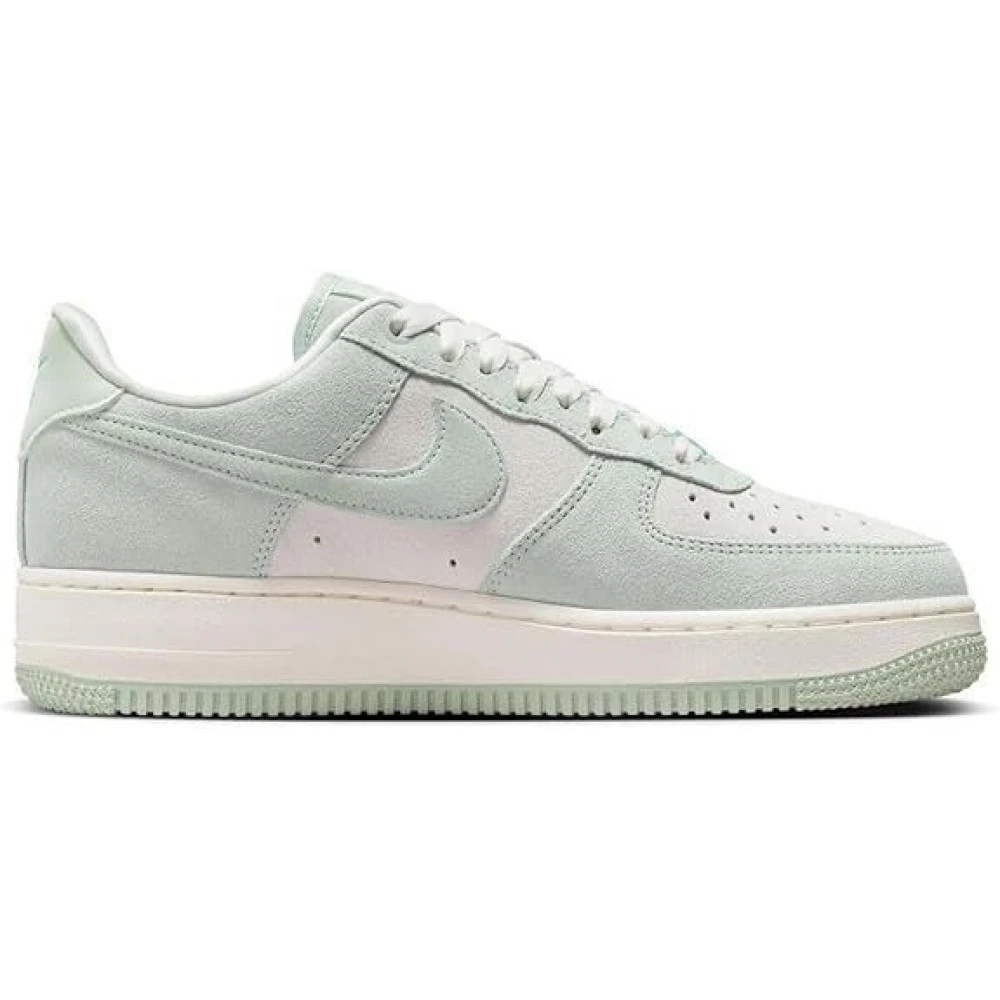 Кросівки жіночі Nike Air Force 1'07 Se W (HQ1497-099) — фото 1