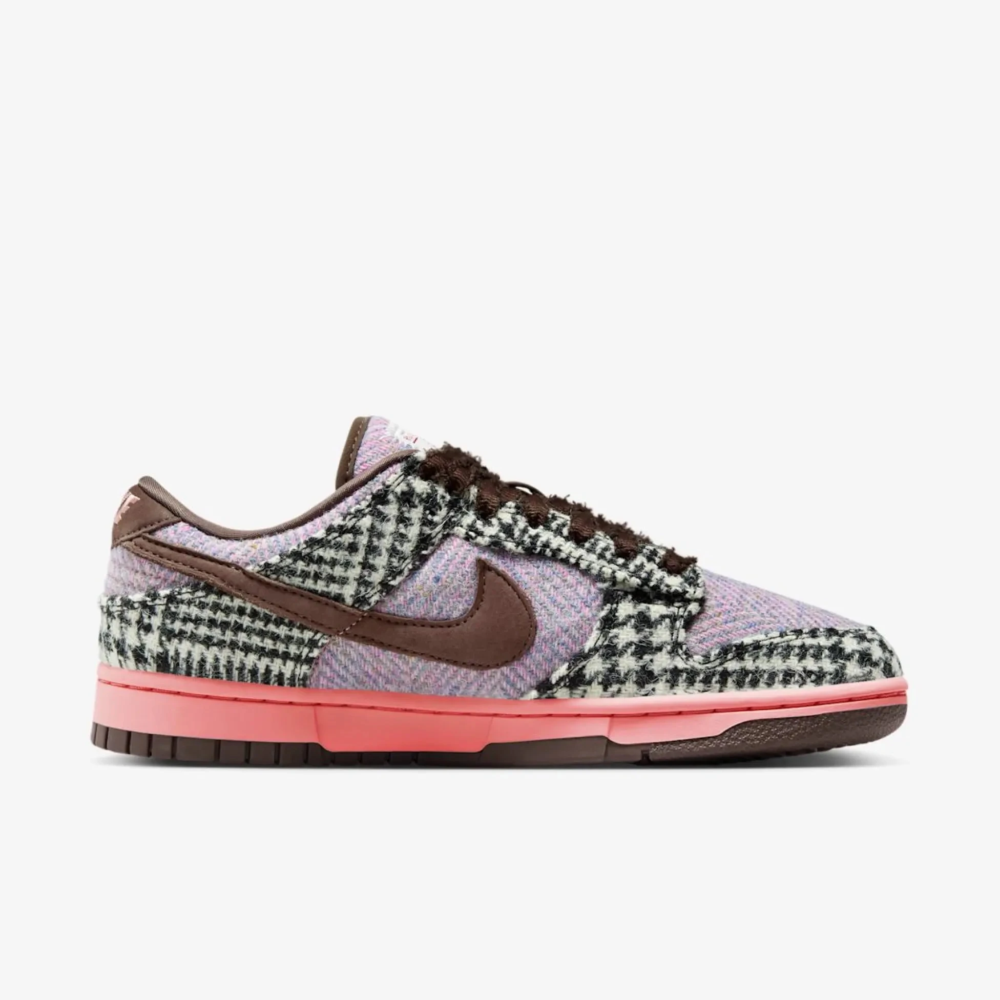 Кросівки Nike Harris Tweed x Wmns Dunk Low 'Purple Pink' — фото 1
