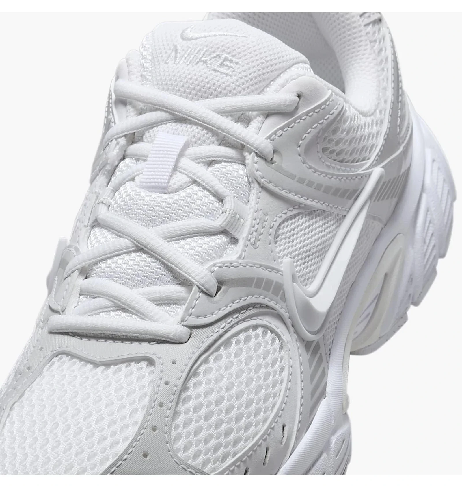 Кросівки чоловічі Nike V5 Rnr White Black Metallic Silver (HQ7901-101) — фото 8