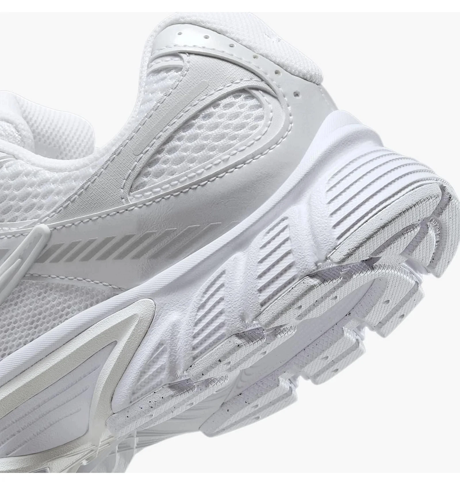 Кросівки чоловічі Nike V5 Rnr White Black Metallic Silver (HQ7901-101) — фото 9