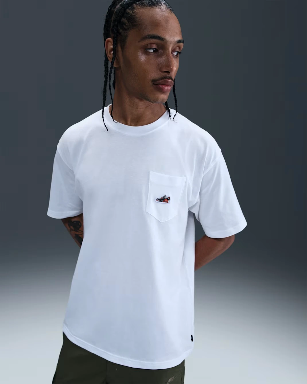 Футболка чоловіча Nike Accs Patch Cnct White — фото 2