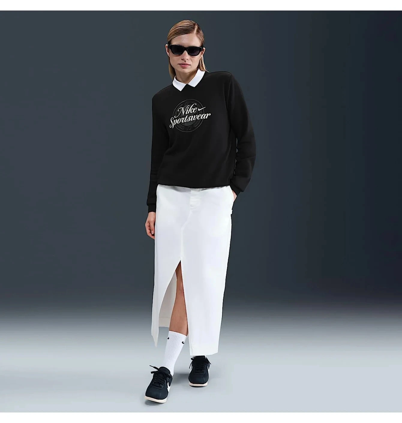 Кофта жіночі Nike Sportswear Club Fleece Graphic Crew Black (HV2342-010) — фото 4