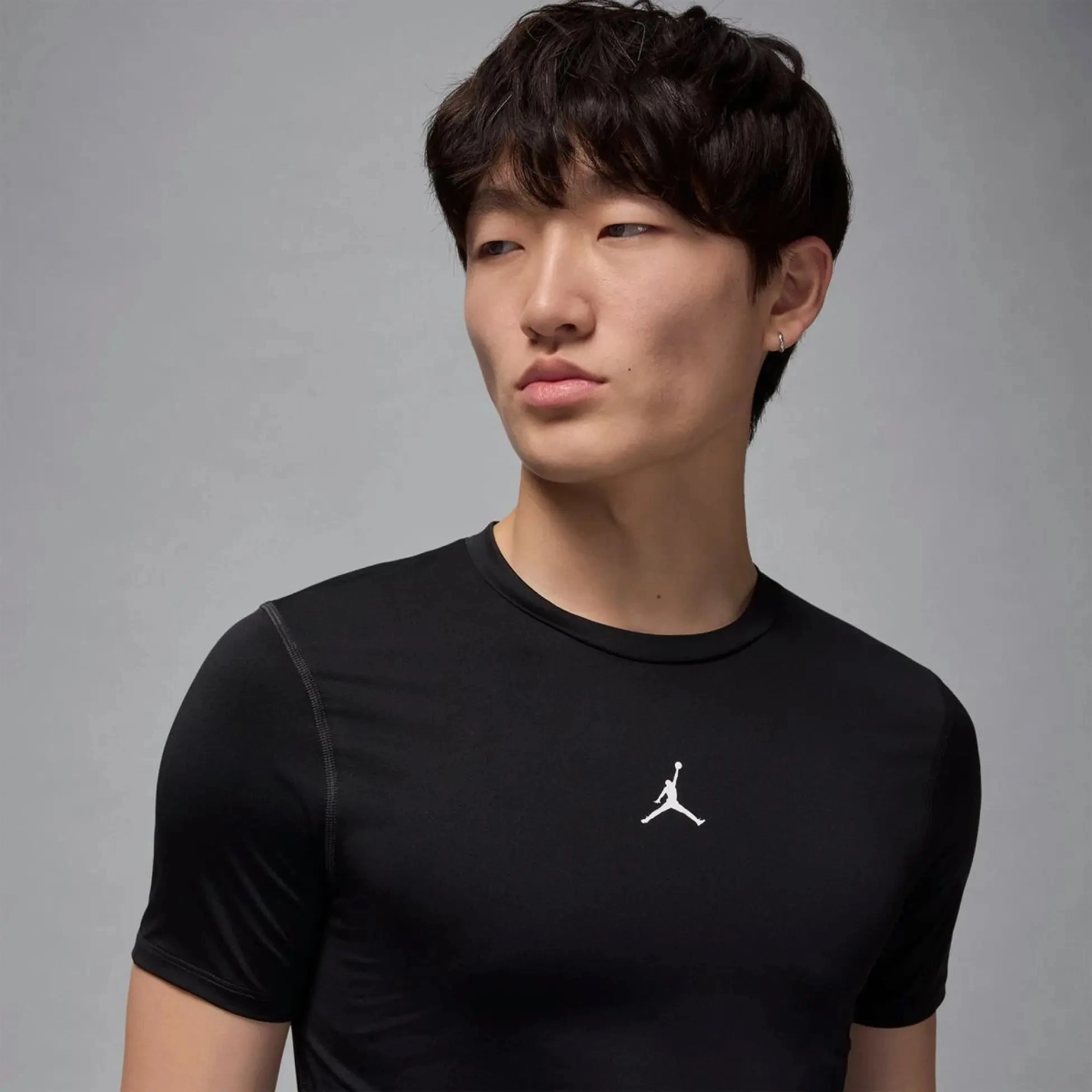 Футболка чоловіча Jordan Dri-Fit Short-Sleeve Base Layer Top Black (HV4099-010) — фото 4