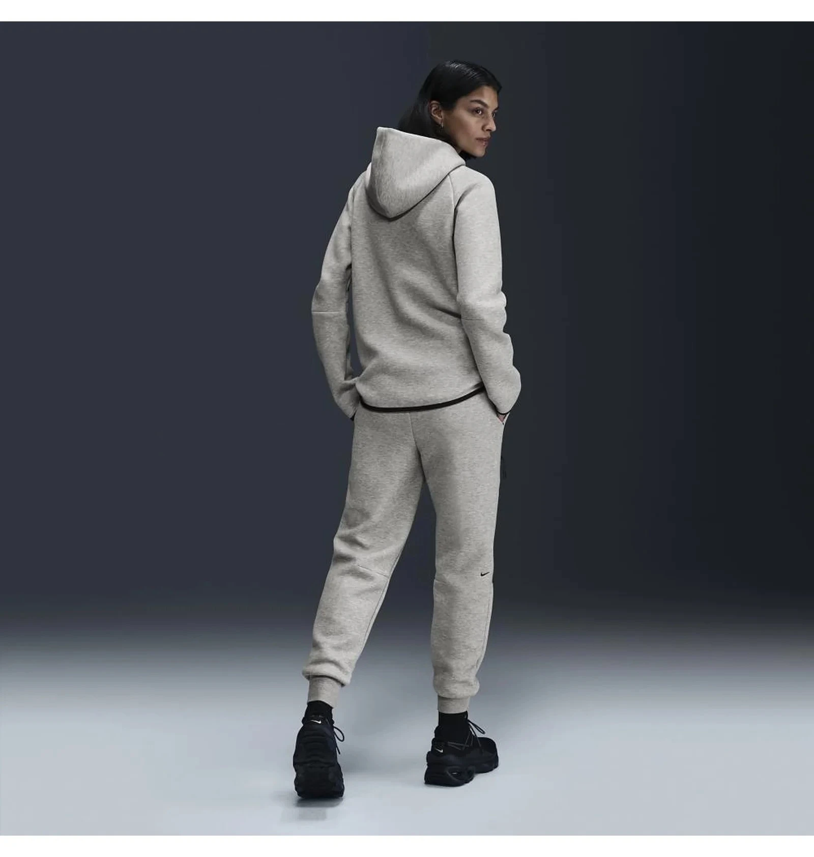 Брюки жіночі Nike Sportswear Tech Fleece Grey (HV6779-063) — фото 5