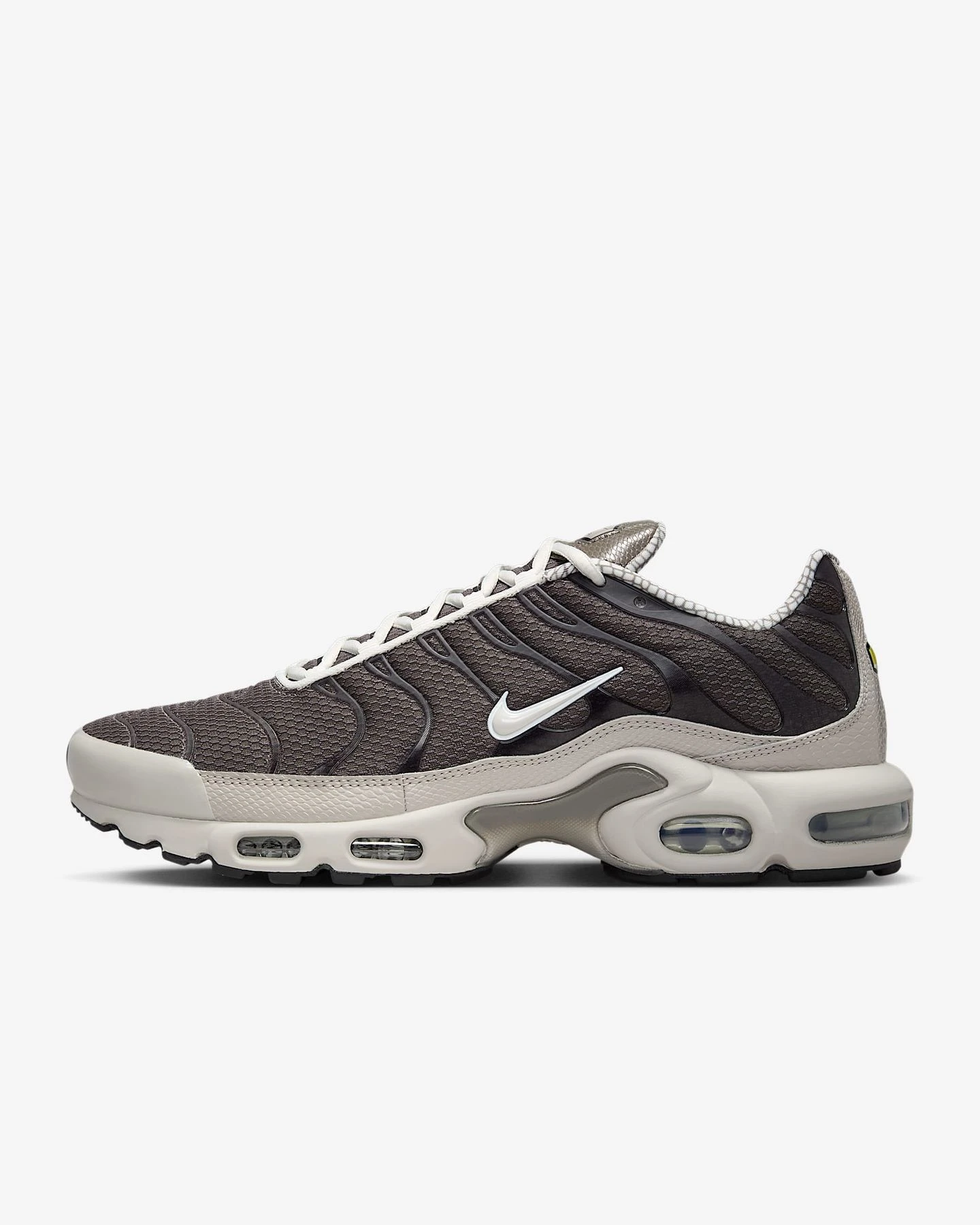 Кросівки чоловічі Nike Air Max Plus (IB7679-200) — фото 4