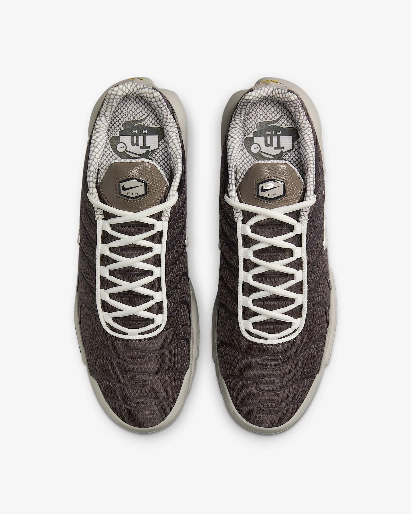 Кросівки чоловічі Nike Air Max Plus (IB7679-200) — фото 6