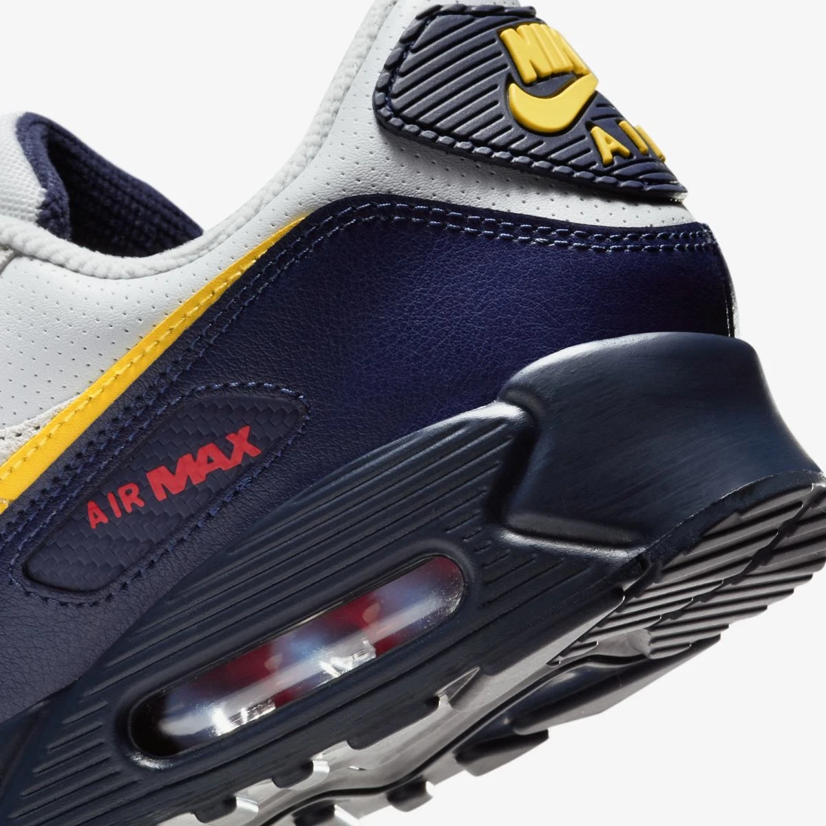 Кросівки чоловічі Nike Air Max 90 (IF0670-001) — фото 6