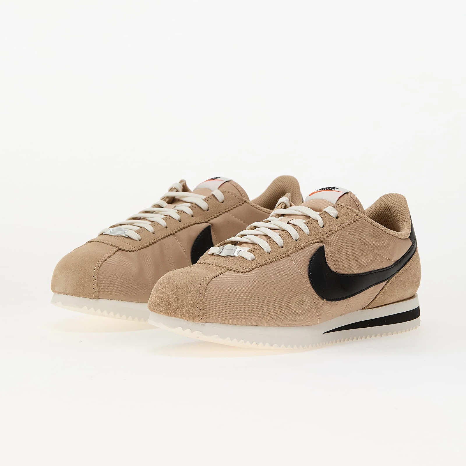 Кросівки жіночі Nike Wmns Cortez 'Desert Sail' — фото 7