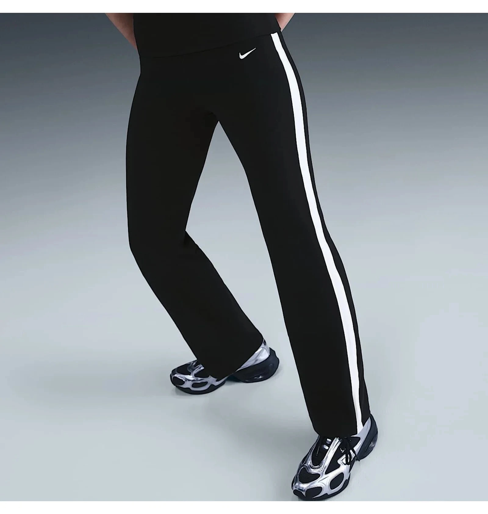 Брюки жіночі Nike Fldovr Black (IH4063-010) — фото 3