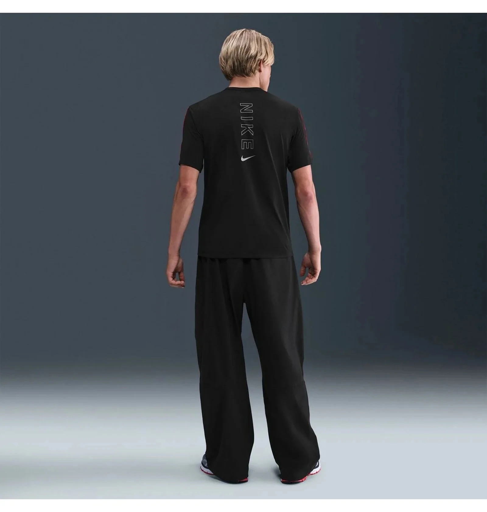 Футболка чоловіча Nike Nsw Cs Df Tee Black (IH4288-010) — фото 6