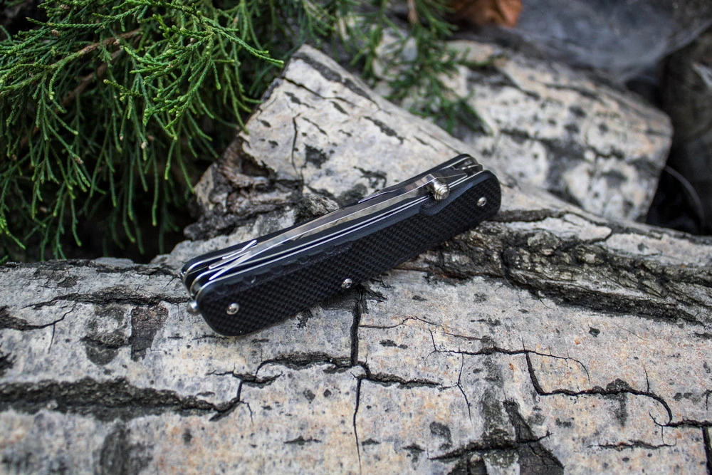 Багатофункціональний ніж Ruike Trekker LD21-B, (8.5 см) 12C27 / G10 чорний, 12 інстр. — фото 3