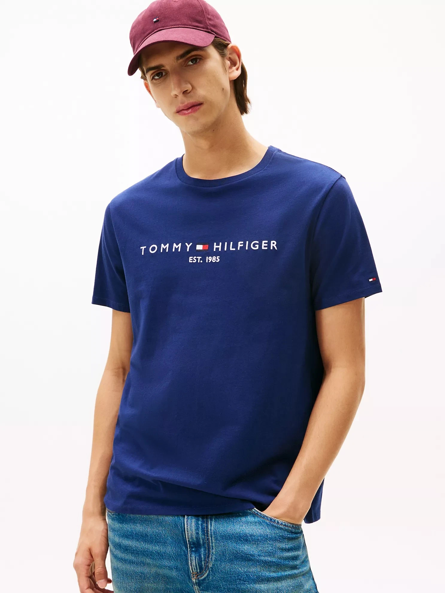 Жіноча футболка Tommy Hilfiger з вишитим логотипом 1159851228 — фото 1