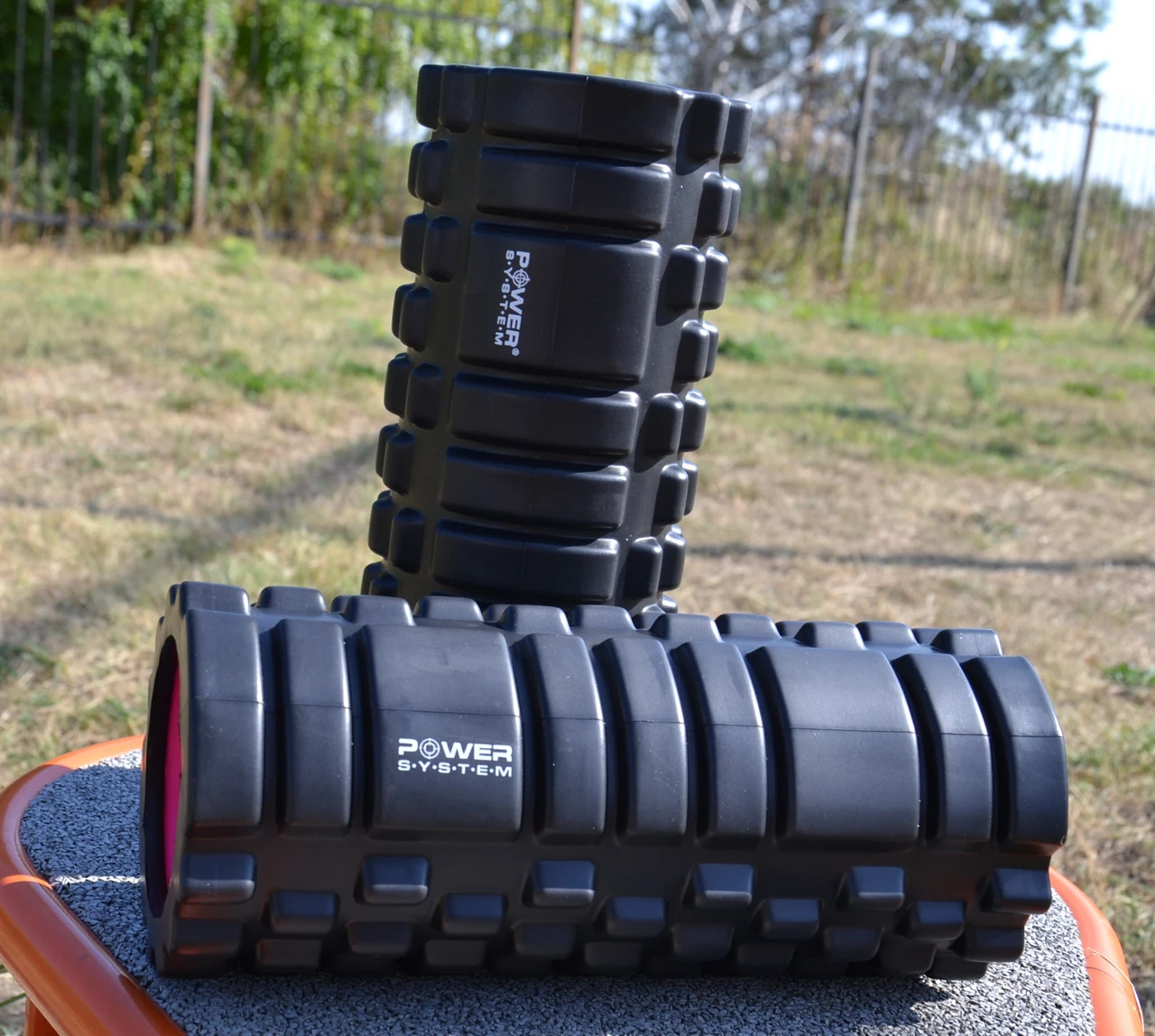 Масажний ролик (роллер) Power System PS-4050 Fitness Foam Roller Black/Pink (33x15см.) — фото 6