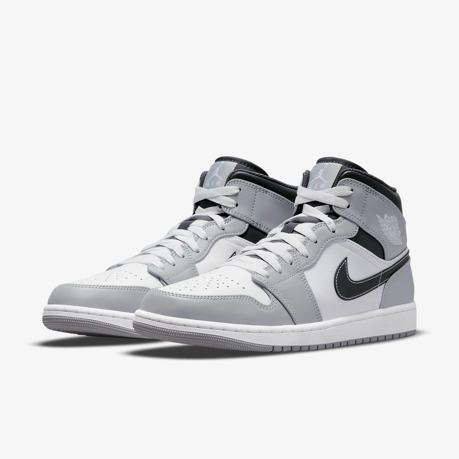 Кросівки AIR JORDAN 1 MID — фото 1