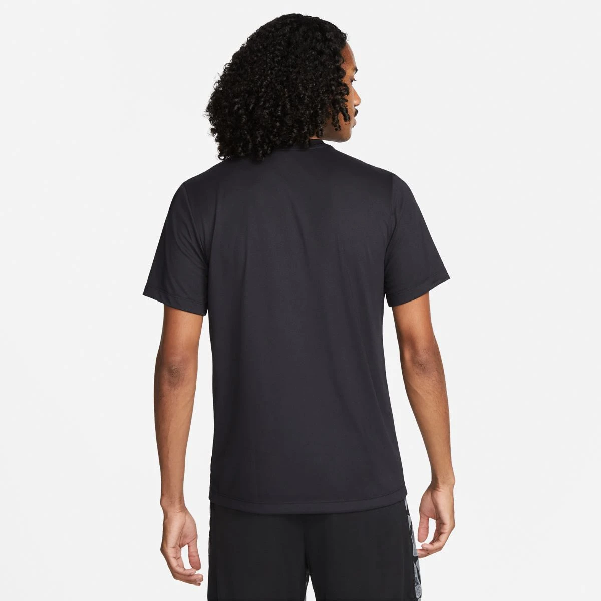 Чоловіча футболка Nike M Dri-Fit Tee Rlgd Reset DX0989-010, M — фото 3