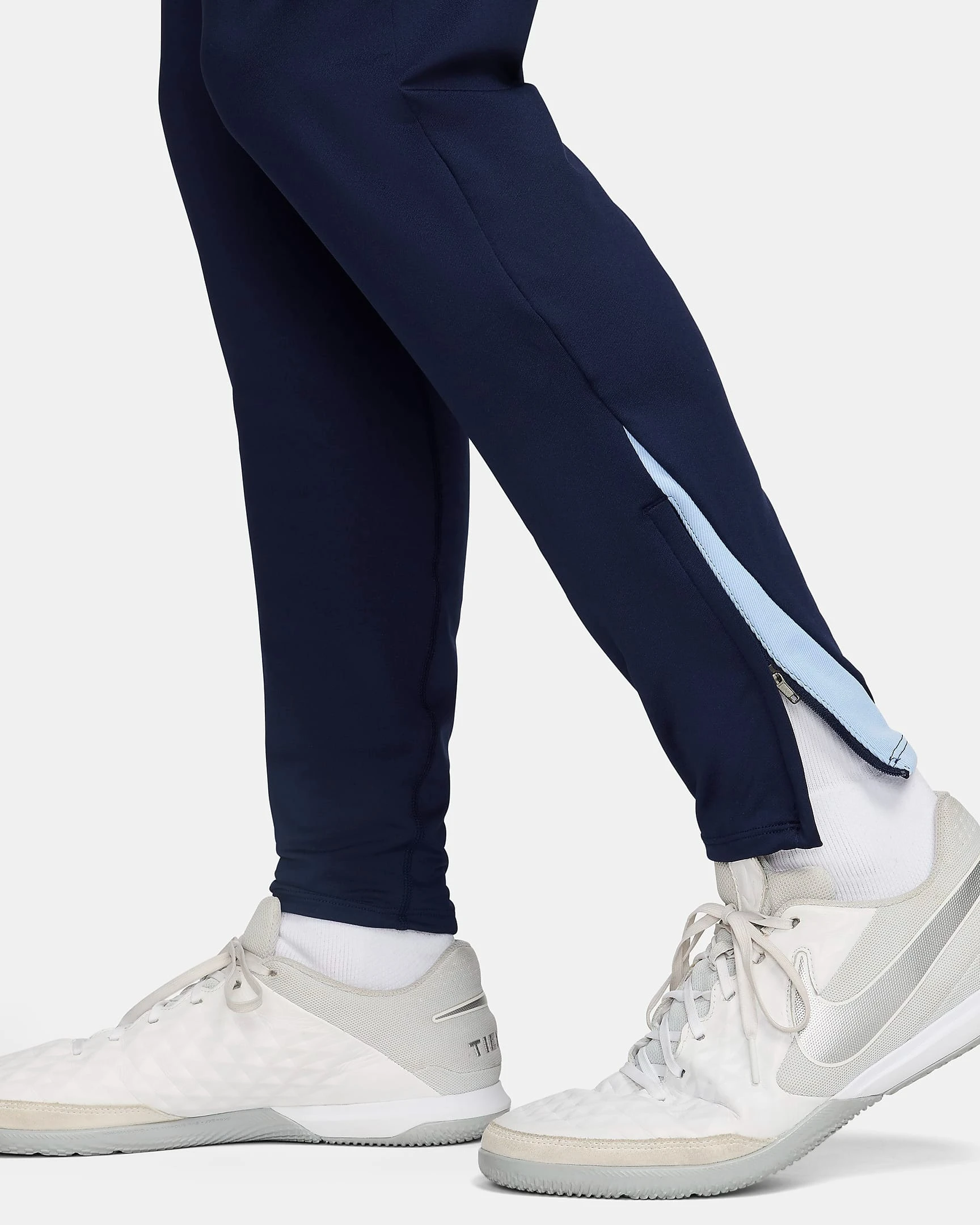 Чоловічі штани NIKE Mens Dri-FIT Football Knit Pants FJ2280-499, S — фото 7