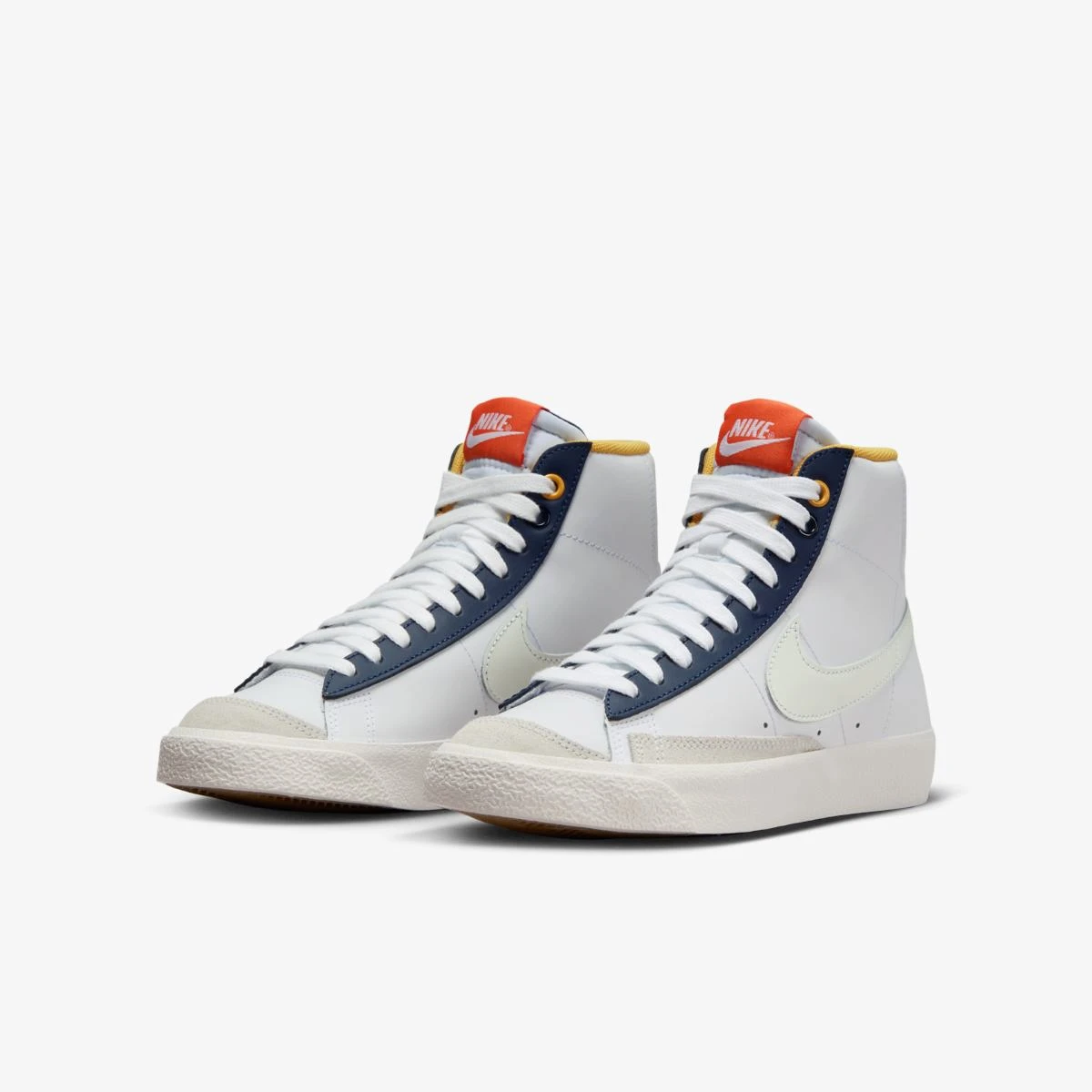 Підліткові кросівки Nike Blazer Mid 77 Bg FN6966-100, 37.5 — фото 6