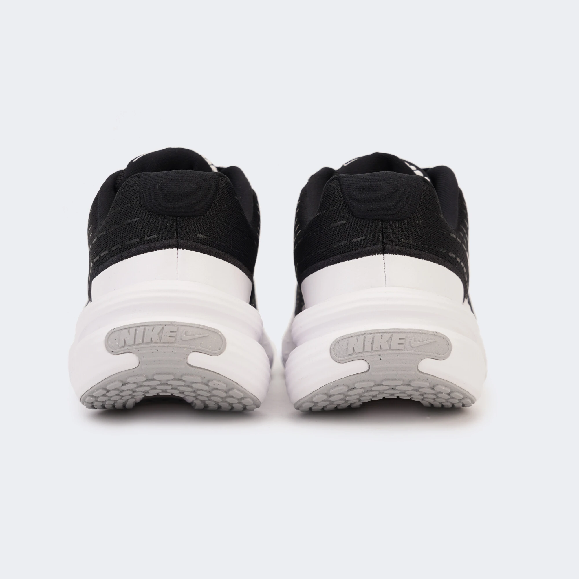 Кросівки жіночі Nike Uplift Sc (IB2766-003) — фото 4