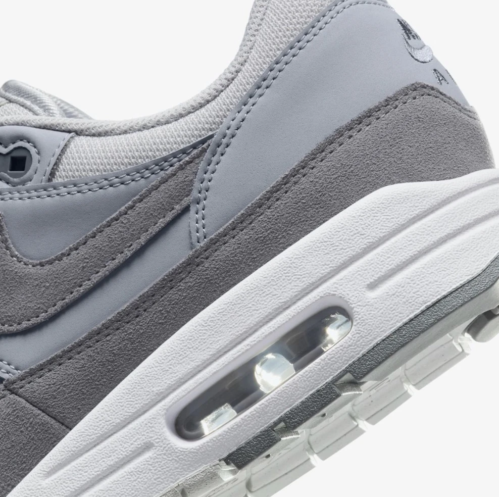 Кросівки чоловічі Nike Air Max 1 Grey HM9936-001, 46 — фото 9