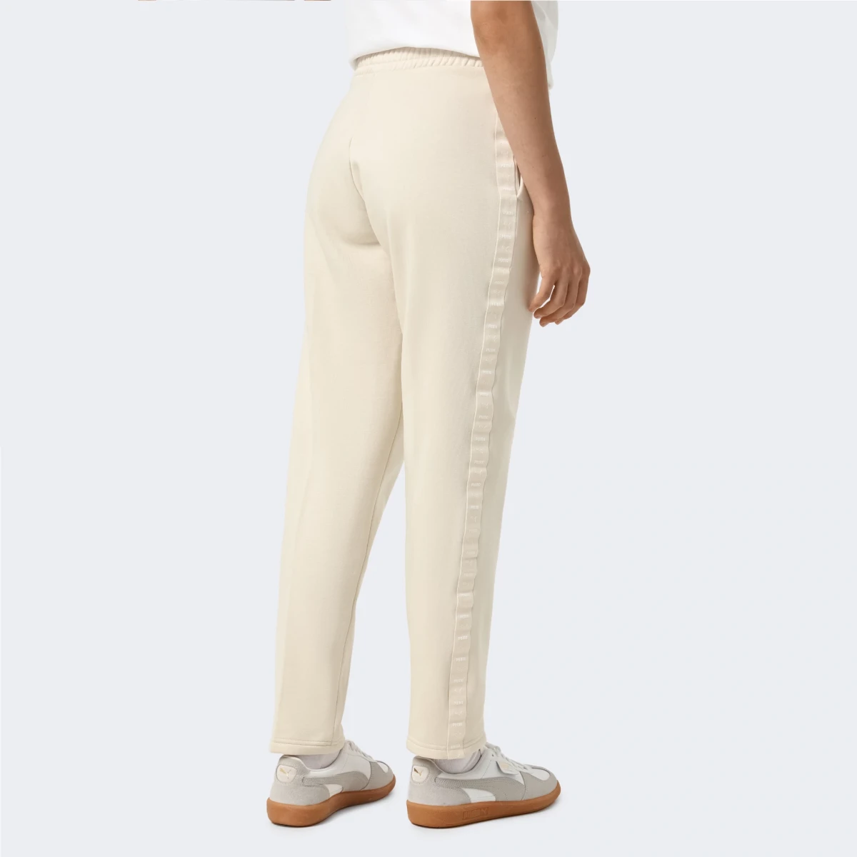 Спортивні штани ESS TAPE Sweatpants 68809887 Puma L Бежевий — фото 4