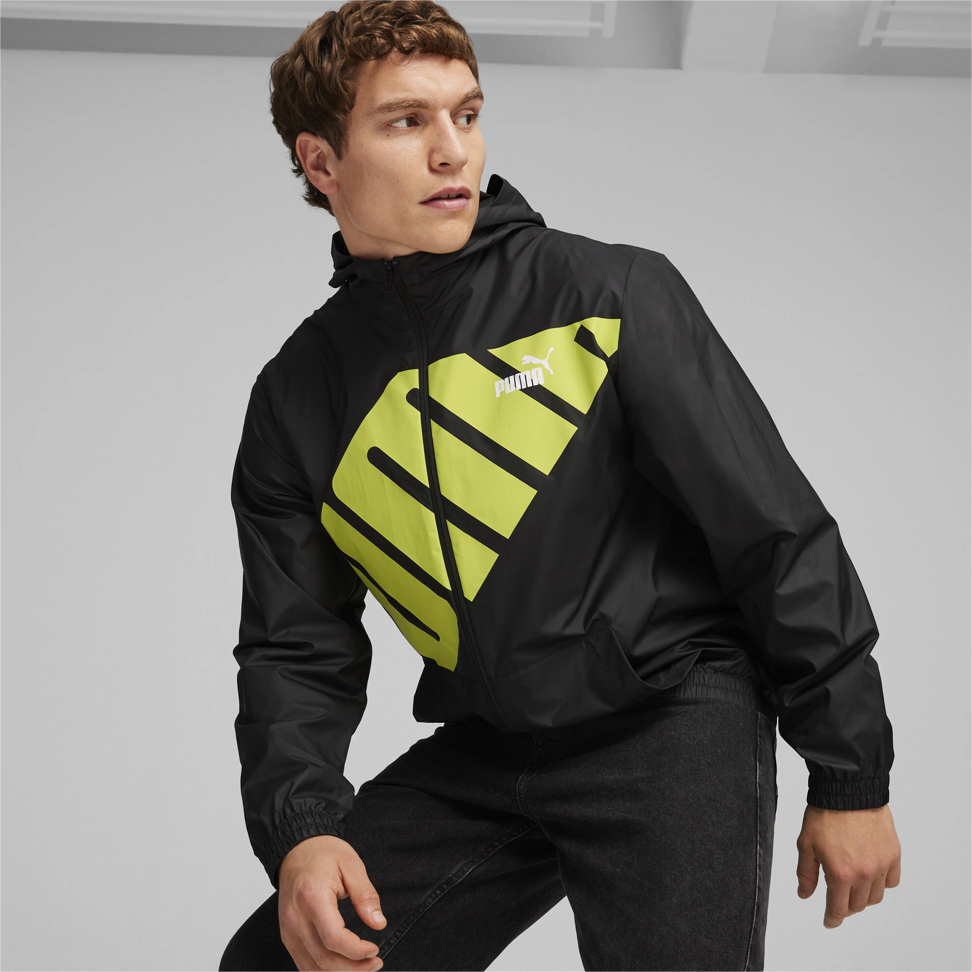 Вітровка чоловіча Puma Hooded Graphic Windbreaker Black (623837-01) — фото 4