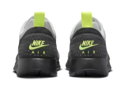 Кросівки чоловічі Nike Air Max Tavas Grey (705149-015) — фото 5