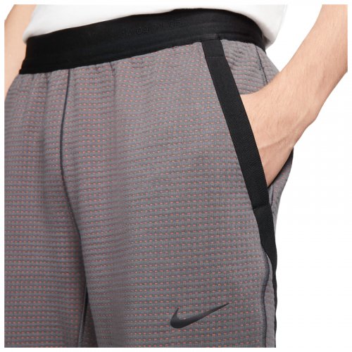 Брюки чоловічі Nike Tech Pack Engineered Pant (CU3595-021) — фото 4