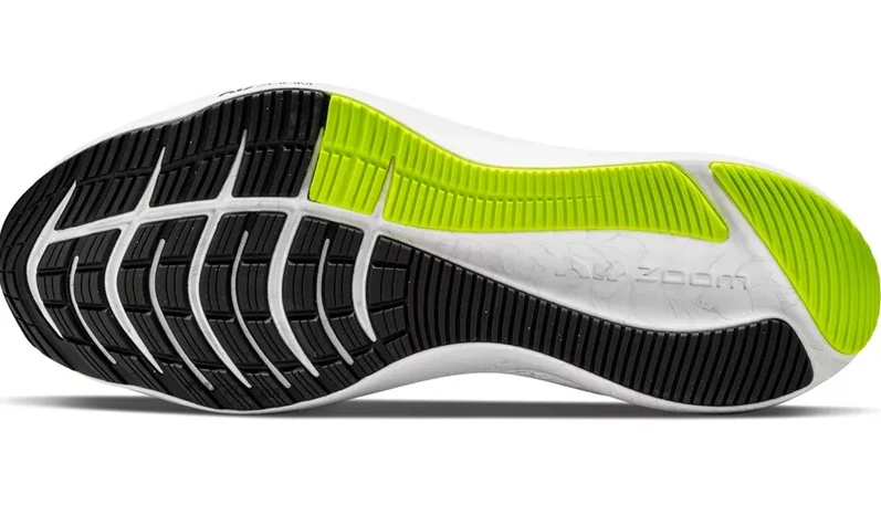 Кросівки для бігу чоловічі Nike Winflo 8 (CW3419-006) — фото 5