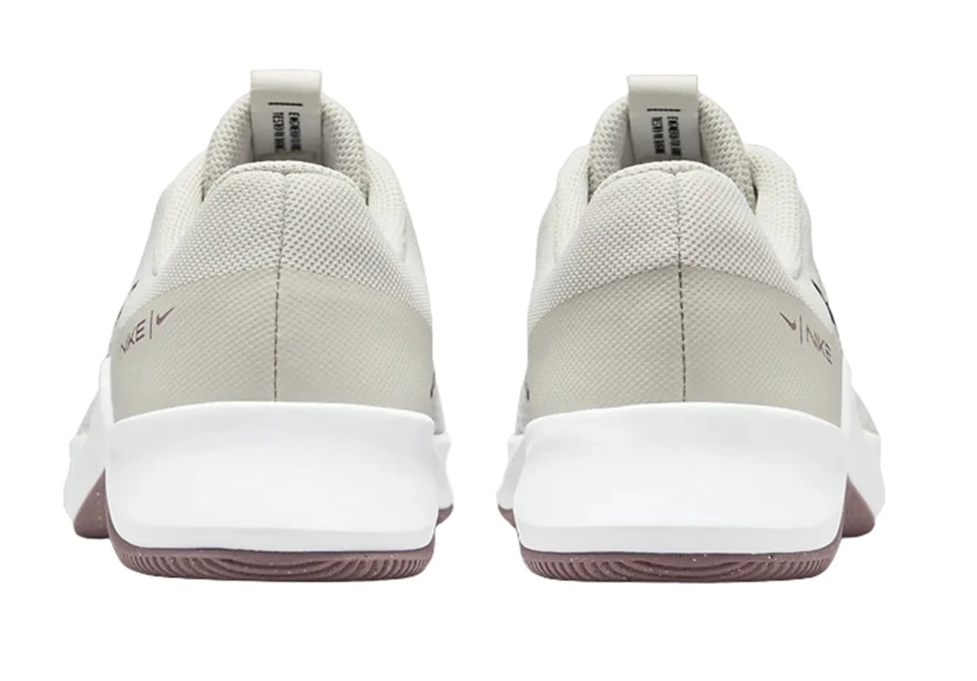 Кросівки жіночі Nike Mc Trainer 2 (DM0824-008) — фото 4