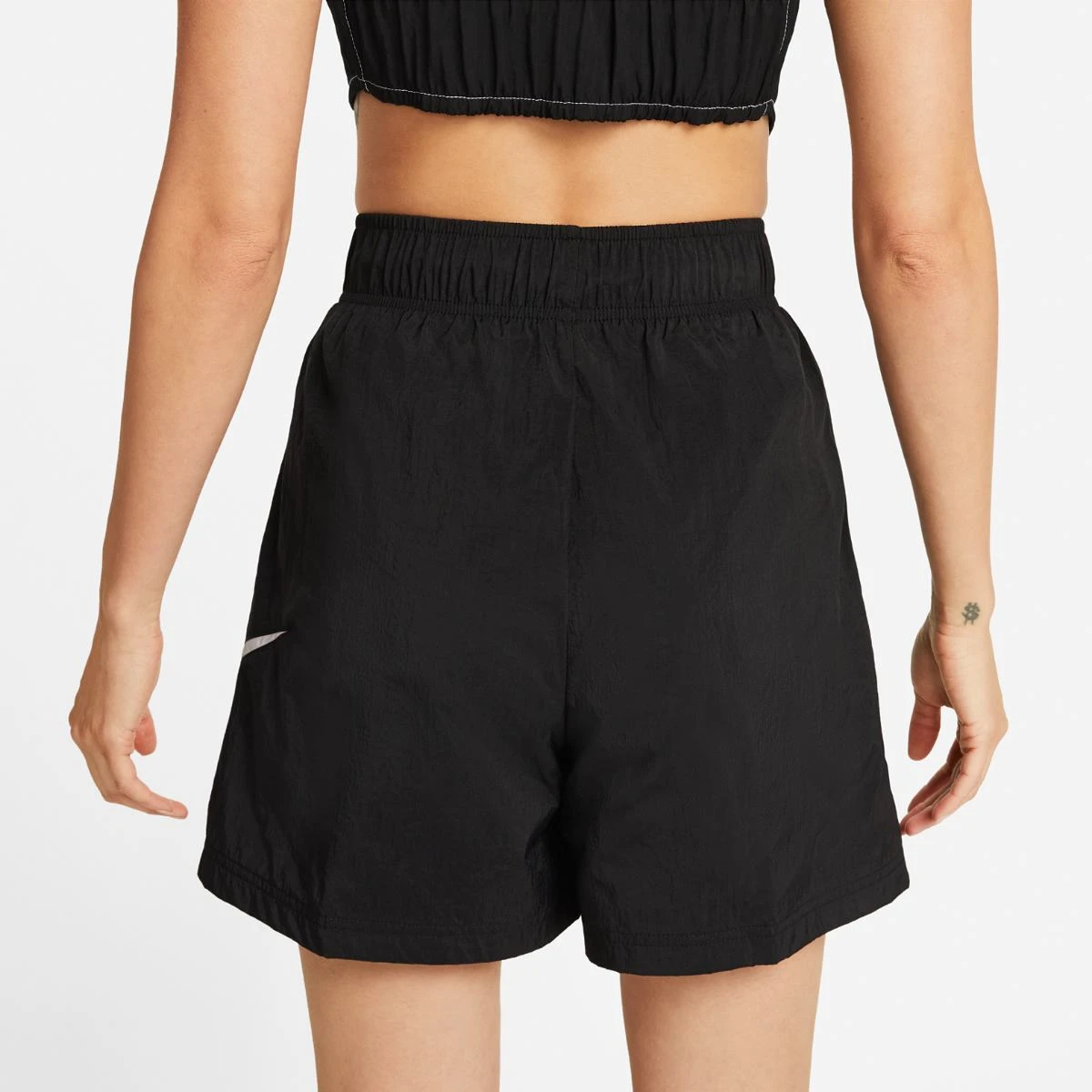 Жіночі шорти Nike W Nsw Essntl Wvn Hr Short Hbr DM6739-010, L — фото 4