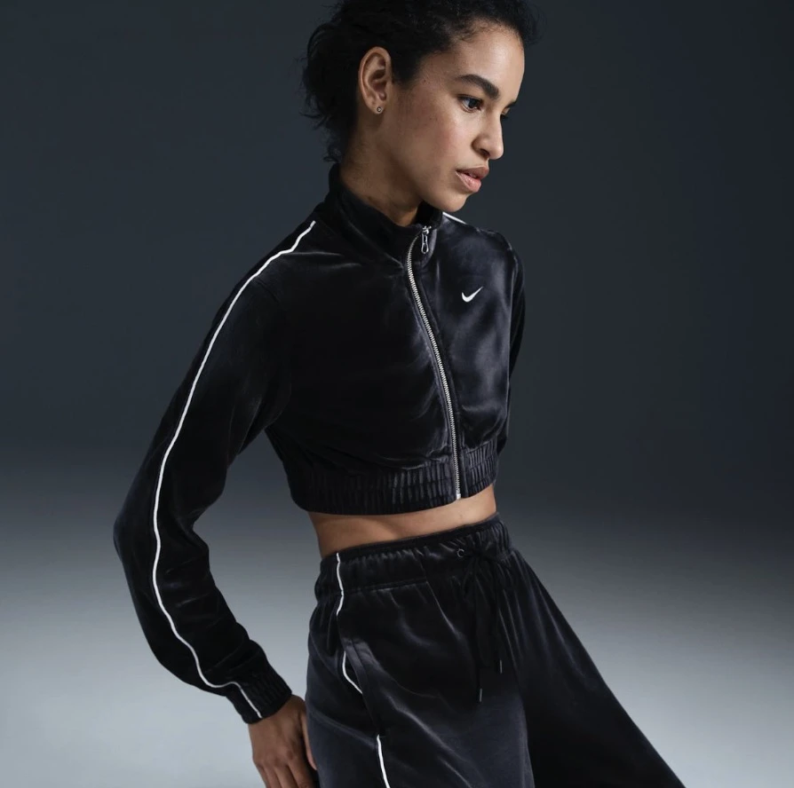 Кофта жіноча Nike W CLLCTN Velour FZ FZ3679-010, S — фото 4