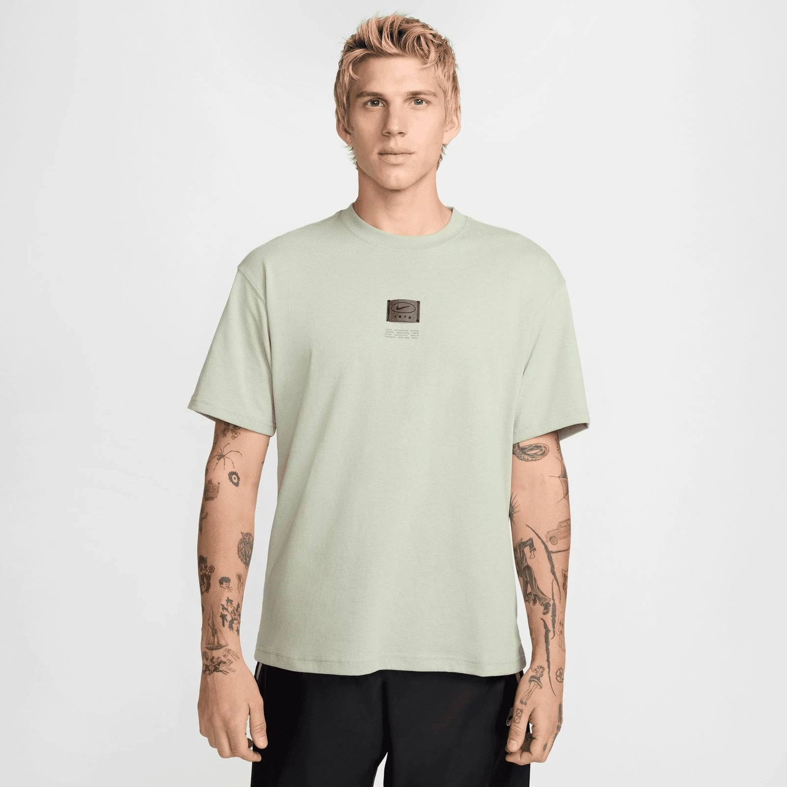 Футболка чоловіча Nike Sportswear Max90 Tee Olive (FZ5392-370) — фото 1
