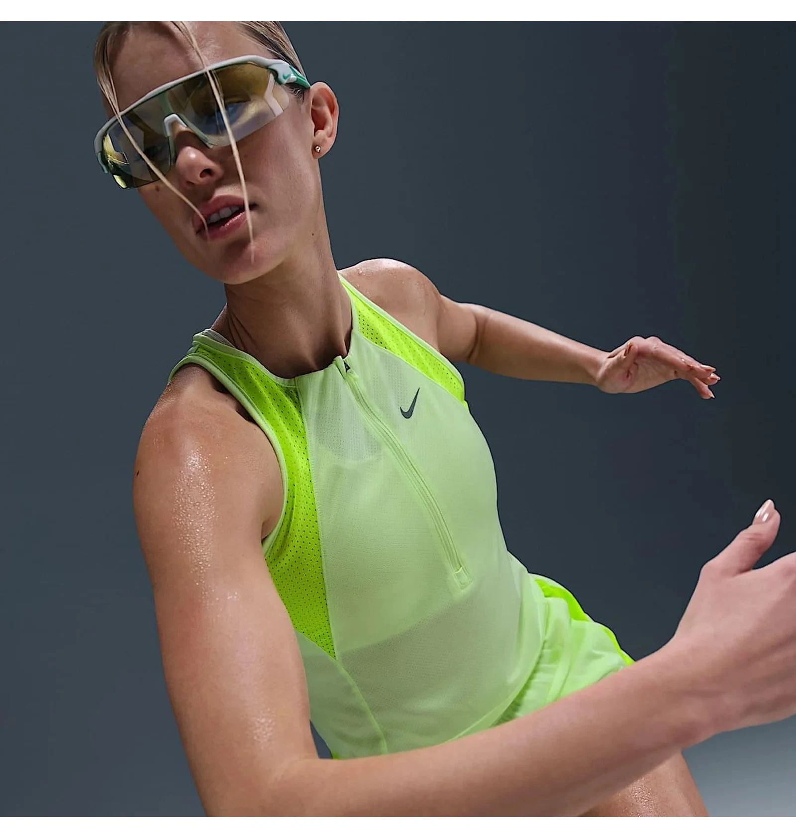 Майка жіноча Nike W DF Run NVLT Singlet HJ2238-701, L — фото 4