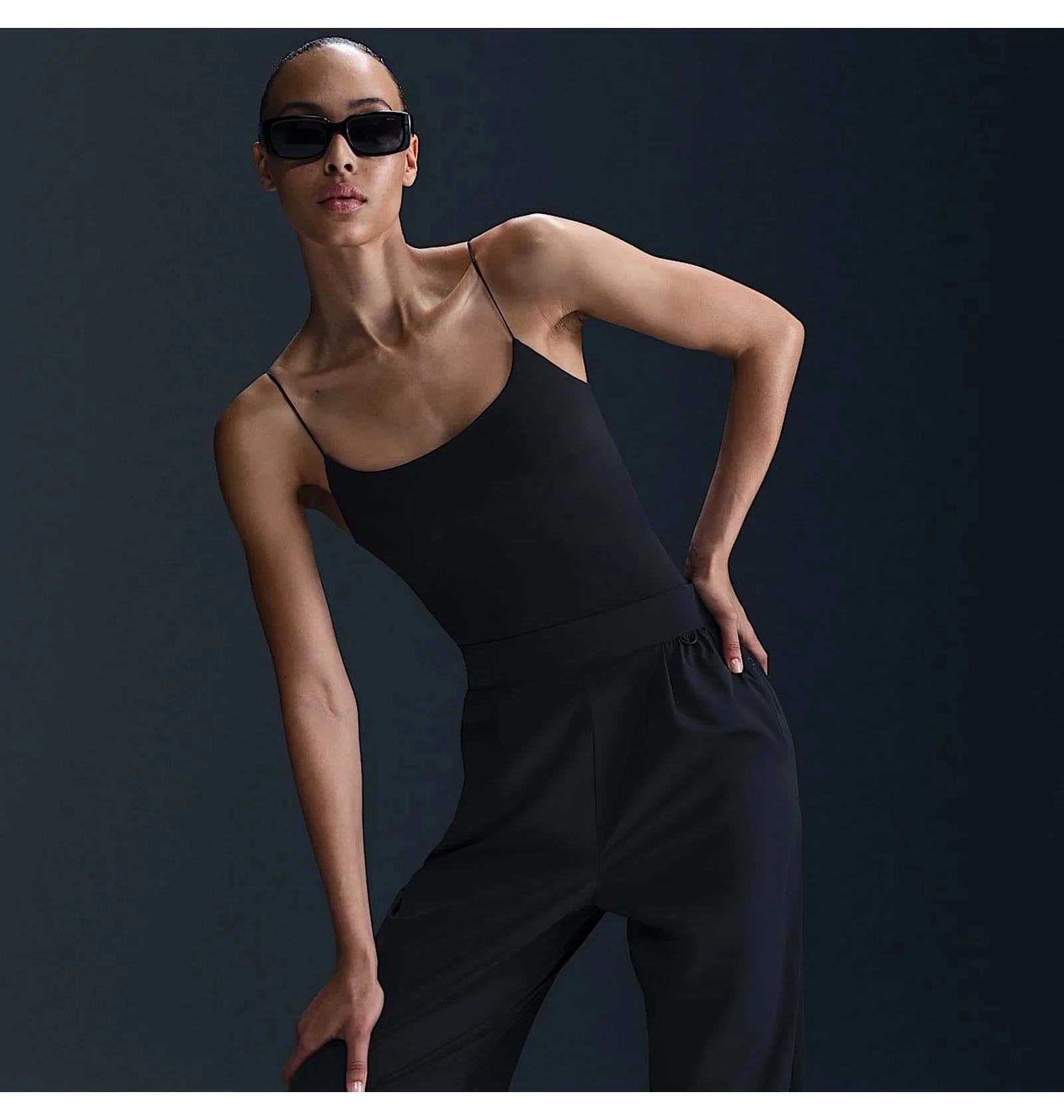 Штани жіночі NIKE W NK ETC Dri-FIT HR WD LEG PANT WVN HM8389-010, L — фото 7