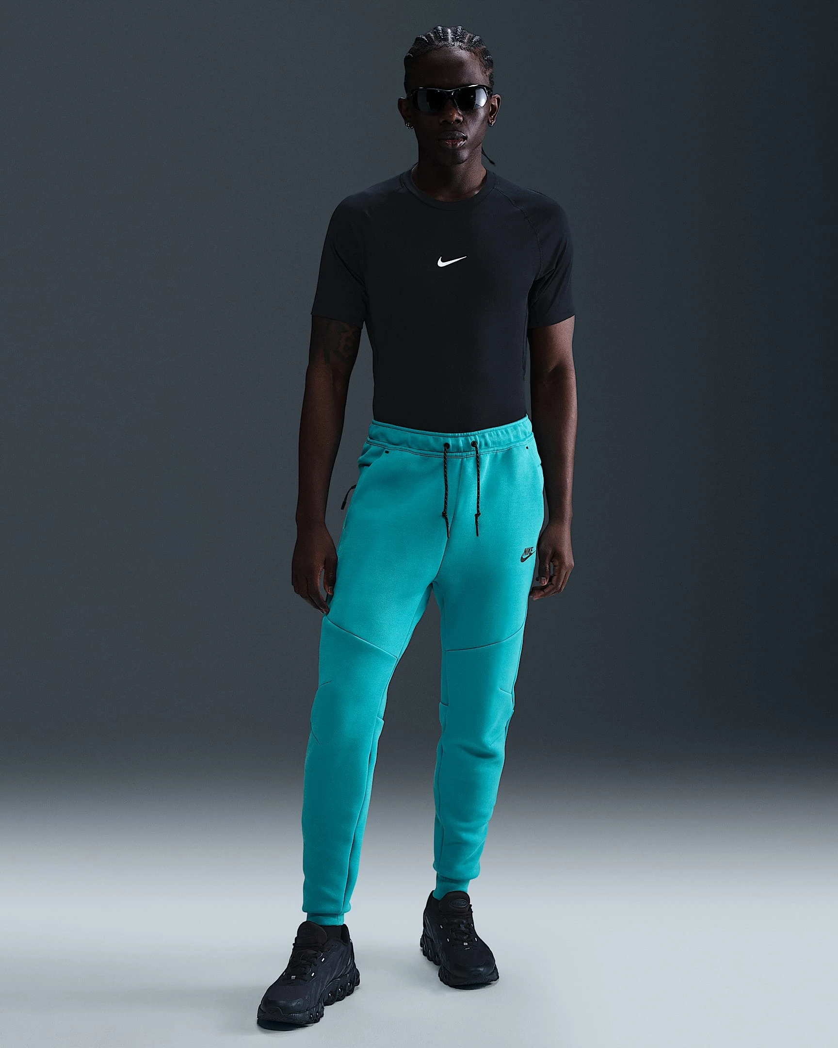 Брюки чоловічі Nike Sportswear Tech Fleece Turquoise (HV0959-345) — фото 1