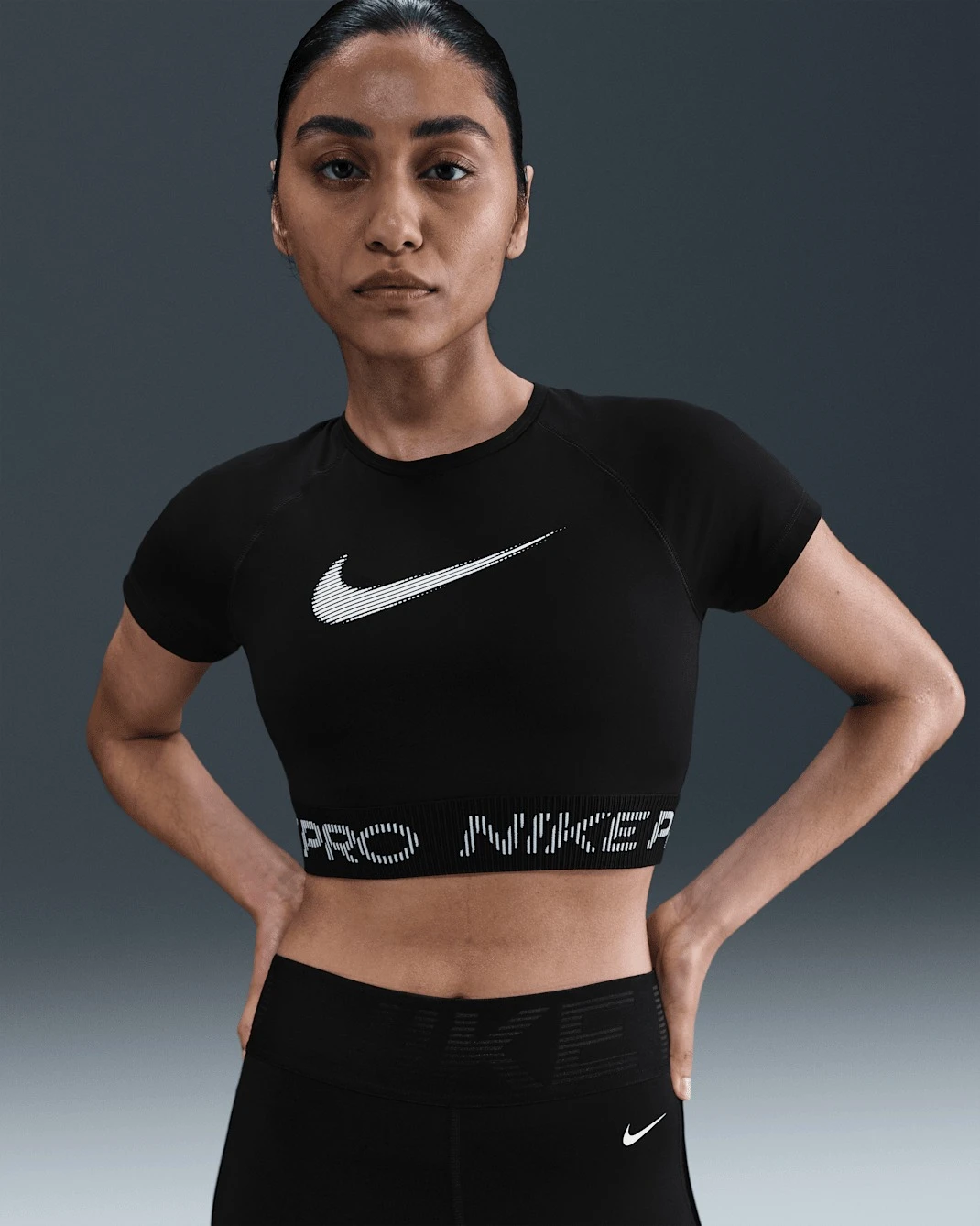 Спортивний топ жіночий Nike Pro Black (HV3673-010) — фото 1